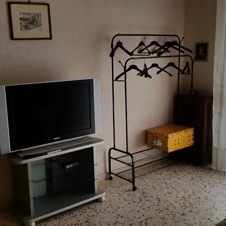 Tora House *